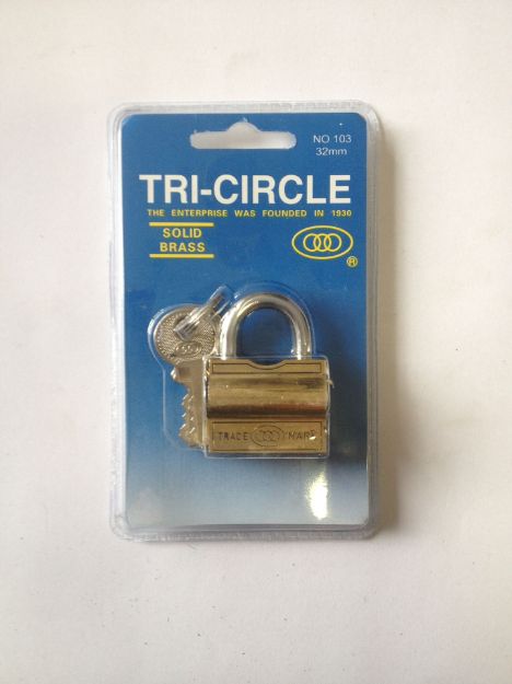 Picture of TRICIRCLE NO.103 32mm BRASS PADLOCK