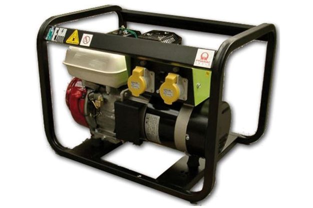 Picture of *PRAMAC FE4000 115/230V 3.5KVA PETROL PORTABLE GENERATOR