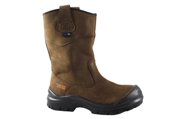 EPT Ireland. No Risk Hawick Full Grain Leather Rigger Boot