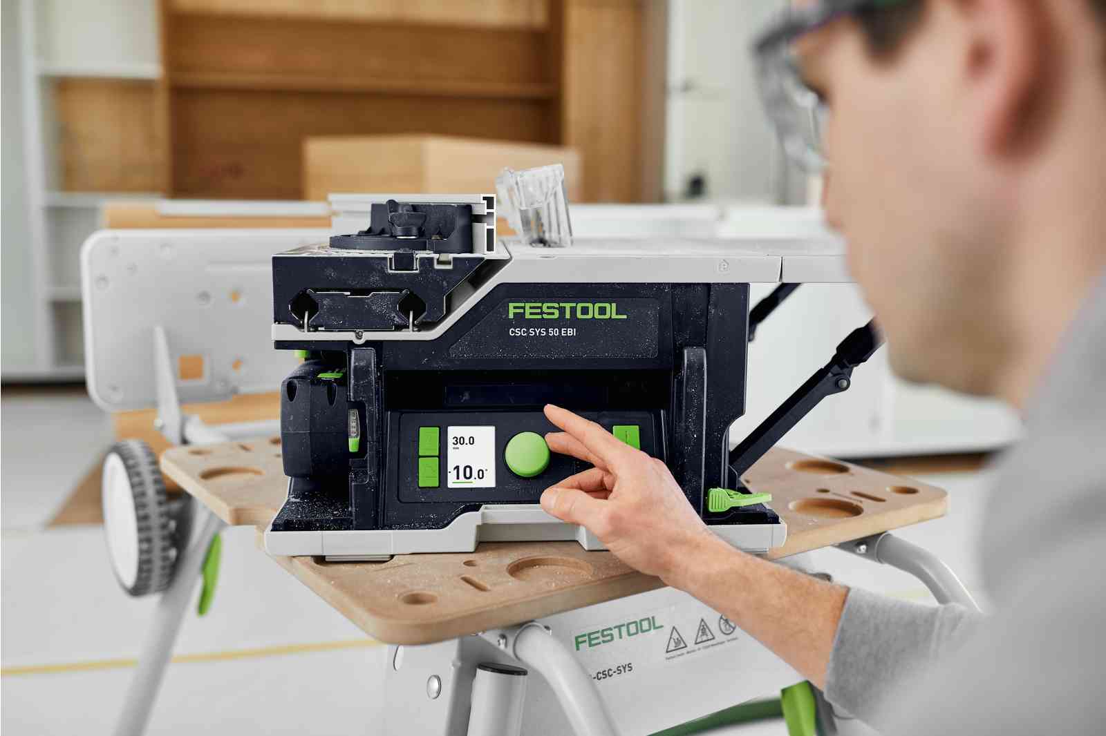 EPT Ireland. Festool 576820 CSC SYS 50 EBI-Basic Cordless Table Saw ...