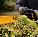 Picture of DeWalt DCMHT567N-XJ 18V BRUSHLESS 60CM 25MM GAP HEDGE TRIMMER